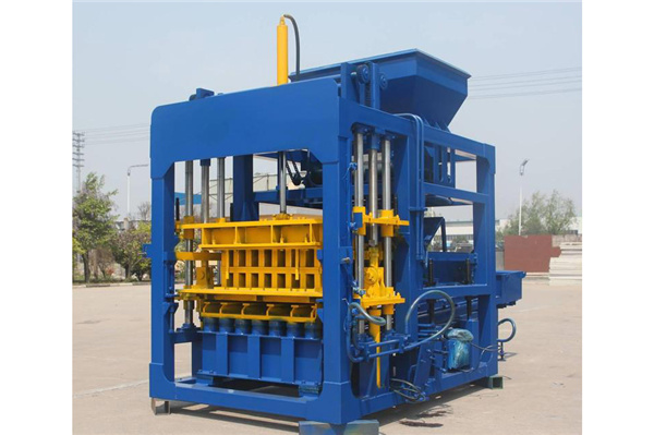 水泥磚機